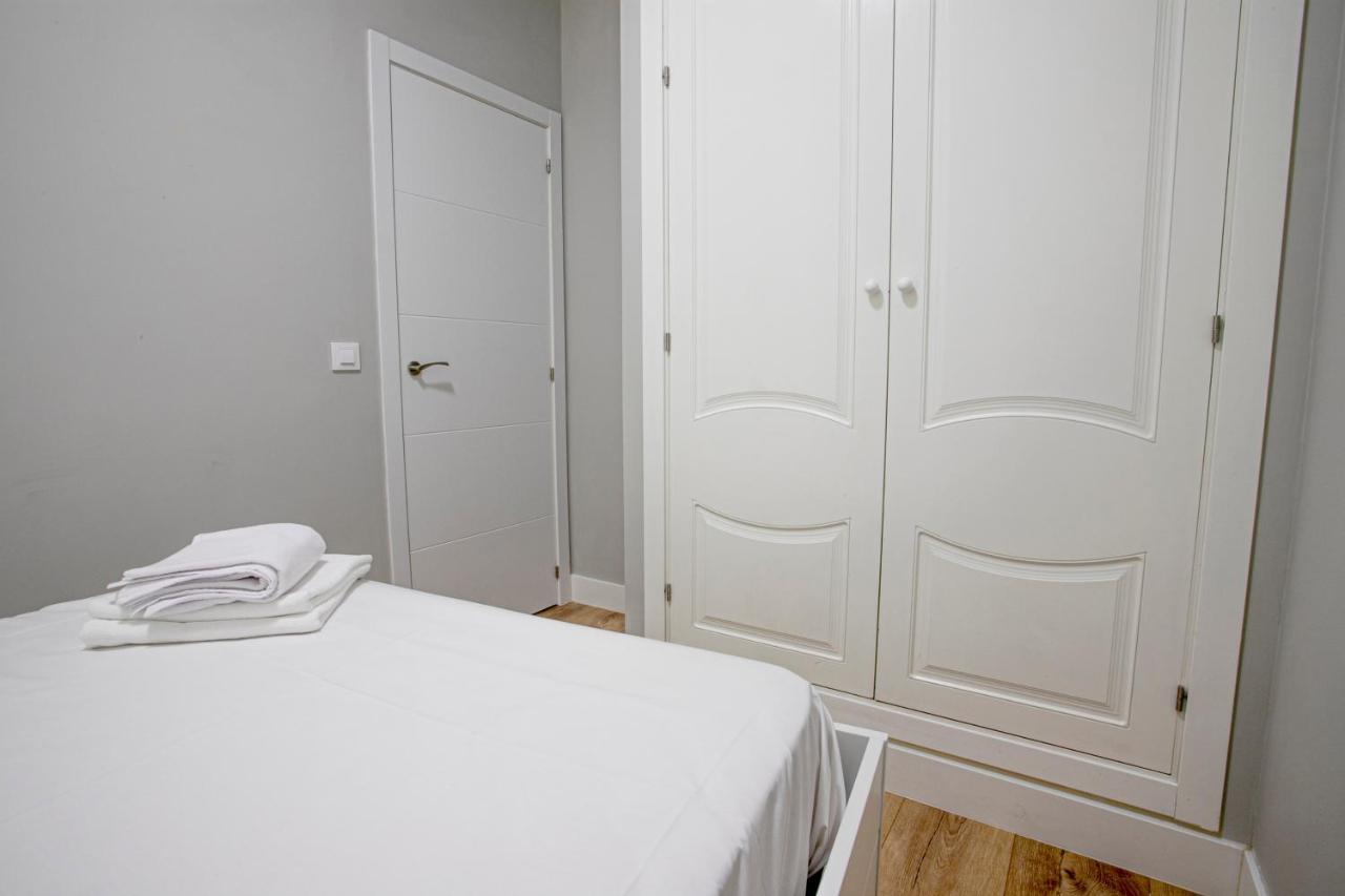 Apartamento En Pleno Centro De Madrid -Ac And Wifi Buitenkant foto